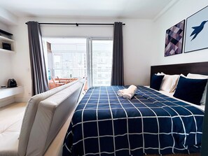 Comfort Apartment | 1 bedroom, individually decorated, individually furnished, desk - Sweet Home Augusta (São Paulo)