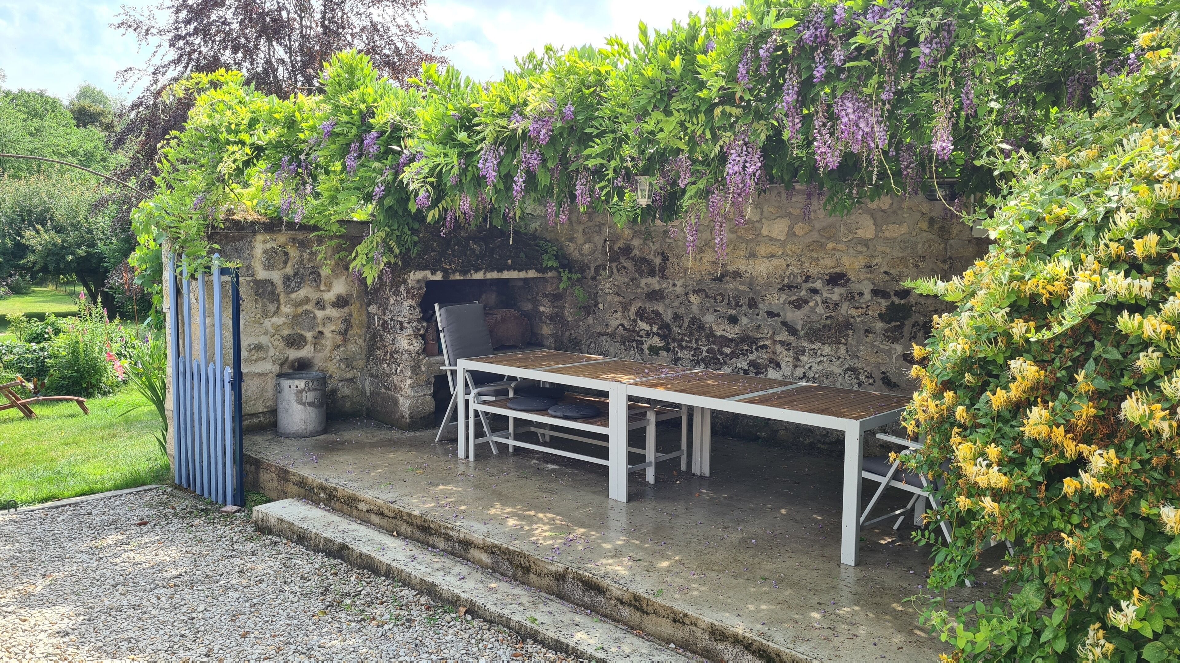 Restauration extérieure
