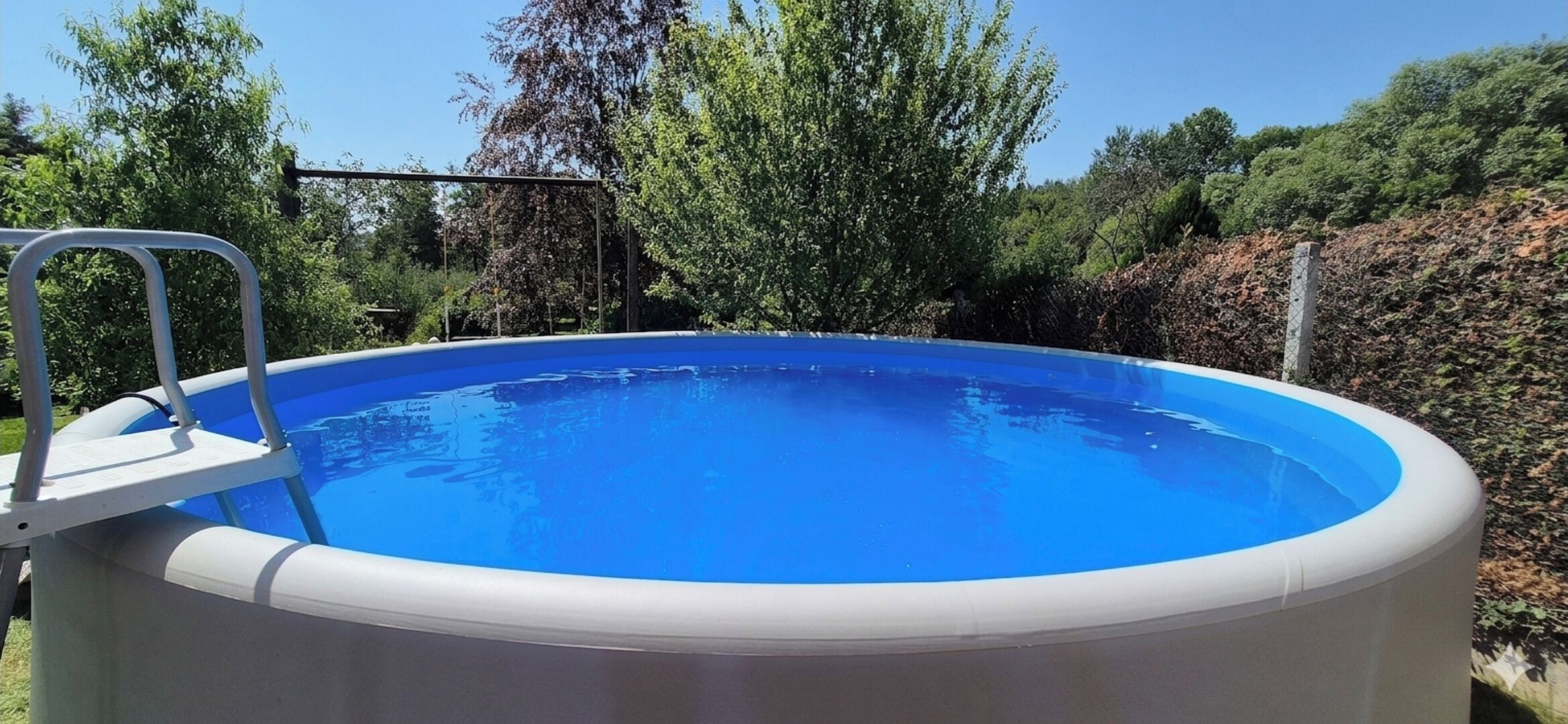 Piscine extérieure, piscine chauffée