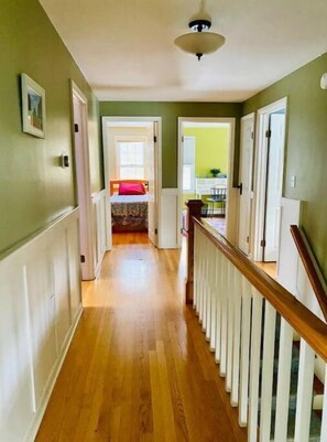 المنشأة من الداخل