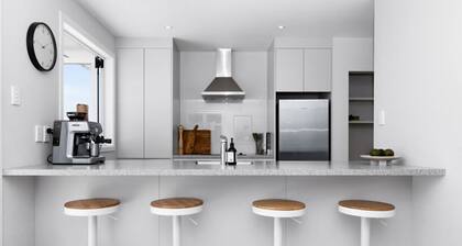 2-min walk to Havelock North Village