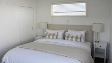 3 chambres, fer et planche Ă repasser, Wi-Fi, draps fournis