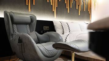 Premium Suite | Memory foam beds, free WiFi
