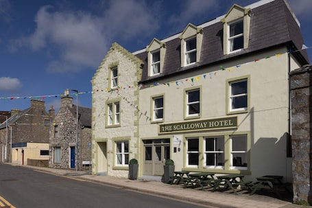 Exterior. Scalloway Hotel