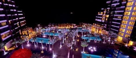 Piscine extérieure, piscine chauffée