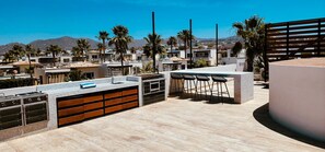 Terrace/patio - Ocean-View Rooftop Oasis- Pool, Hot Tub, Fire Pits, 5 minutes to beach & DT Cabo (El Tezal)