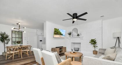 NEW! Cozy newly renovated midcentury modern home