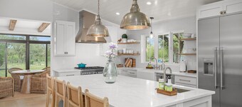 Foxtrot Farm | Pet-friendly | Sleeps 15