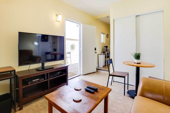 Televisión y reproductor de DVD 