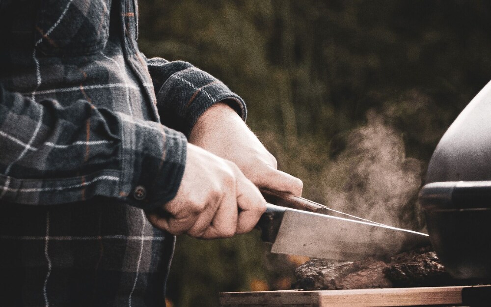 Rental of renovated cottages facing the lake with a magnificent terrace