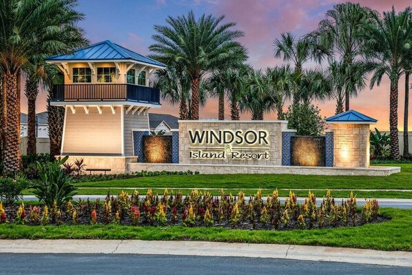Property grounds - Windsor Luxury | Games Room | Kids Bedrooms (Davenport)
