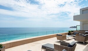 Terrace/patio - GUARANTEED Christmas Garza Blanca Los Cabos - PH with Ocean View 12/19-26/2025 (Cancún)