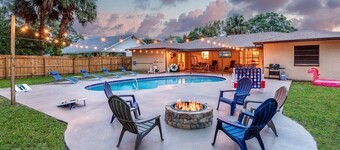 Private Pool, 4BDR & Game Room! - Bay Bungalow