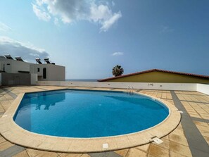 Pool - GuestReady - Paradisus Residence Atlantic Retreat (Caniço)