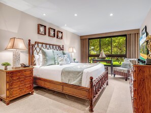 2 bedrooms, iron/ironing board, WiFi, bed sheets - 2 Bedroom Resort View - Platinum (Lahaina)