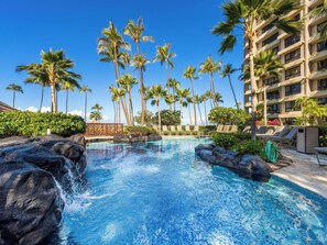 Pool - 2 Bedroom Ocean View - Gold (Lahaina)