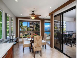 Dining - 2 Bedroom Ocean View - Platinum (Lahaina)