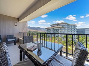 Outdoor dining - 2 Bedroom Ocean View - Platinum (Lahaina)