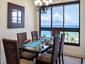 تناول الطعام