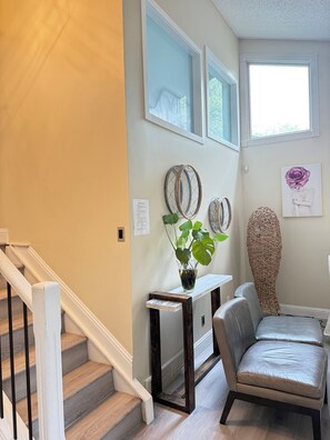Interior - Large one private room close LRT &free parking (Calgary)