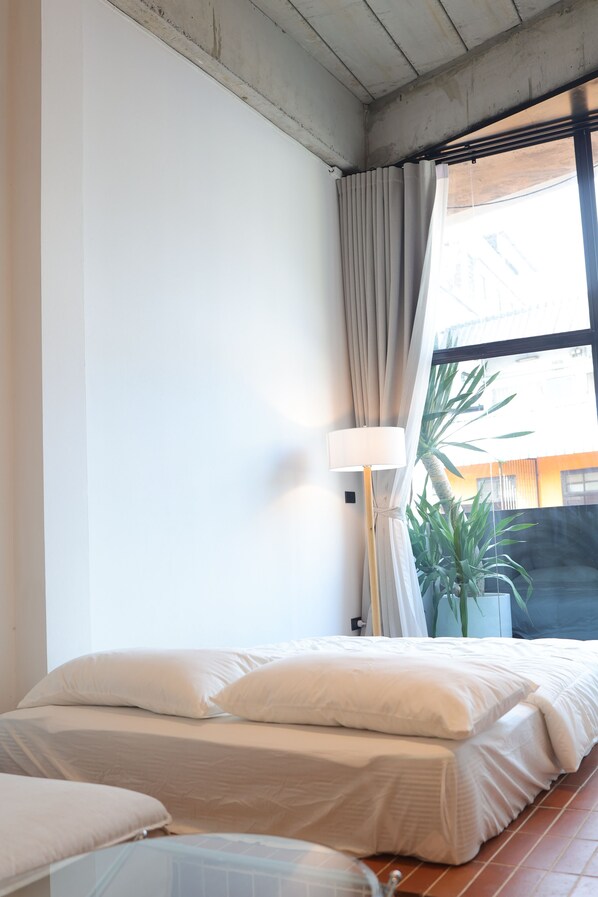 Deluxe Room | Desk, soundproofing, free WiFi, bed sheets