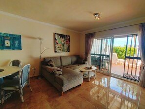 TV, stereo - Nerja Sun Apartments Casa Cipreses 5 (Nerja)