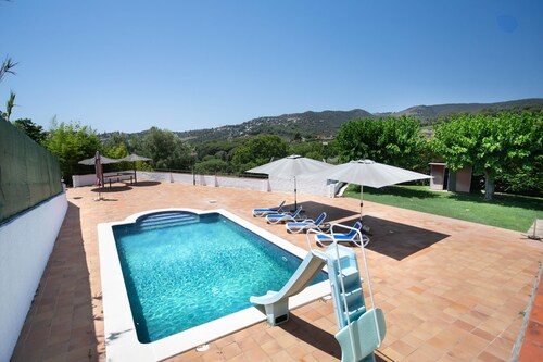 MIRADOR an idyllic space among vineyards
