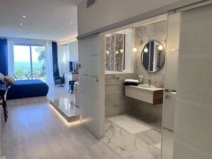 Strykejern/-brett, wi-fi og sengetøy