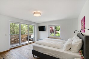 2 chambres, fer et planche à repasser, Wi-Fi gratuit, draps fournis