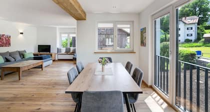 Ferienwohnung 'wie Dahoam' - "Kalvarienberg" mit Bergblick, Balkon und WLAN