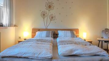 3 Schlafzimmer, kostenloses WLAN, Bettwäsche