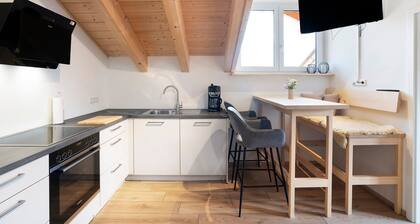 Ferienwohnung 'wie dahoam' - "Wendelsteinblick" mit Bergblick, Balkon und WLAN