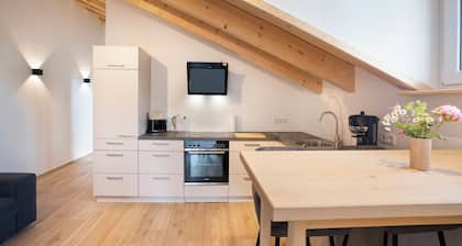 Ferienwohnung 'Ferienwohnung Wendelsteinblick' mit Bergblick, Balkon und WLAN