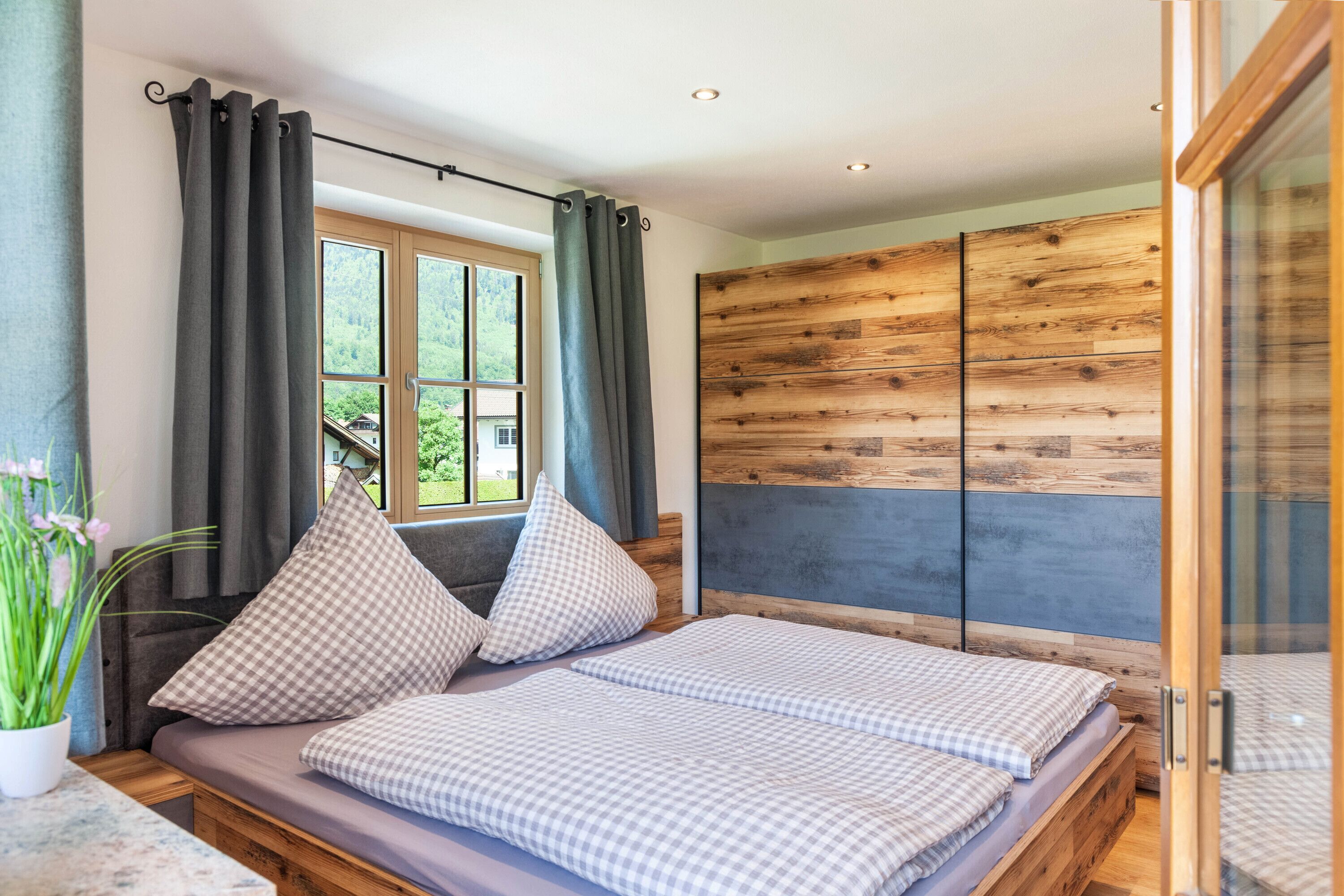 2 quartos, Wi-Fi de cortesia, roupa de cama