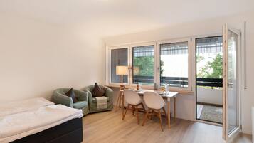 1 bedroom, free WiFi, bed sheets