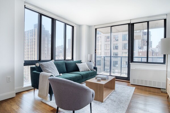 TV, stereo - Fab Gramercy Park 1BR w/ Gym, Doorman & W/D, nr MSG, by Blueground (Downtown)