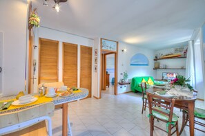 Dining - Il Nido dell'Artista, Tenno, Italy (Tenno)