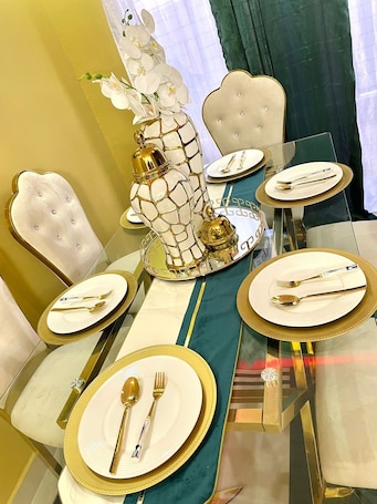 Dining. Cómodo apartamento en bani