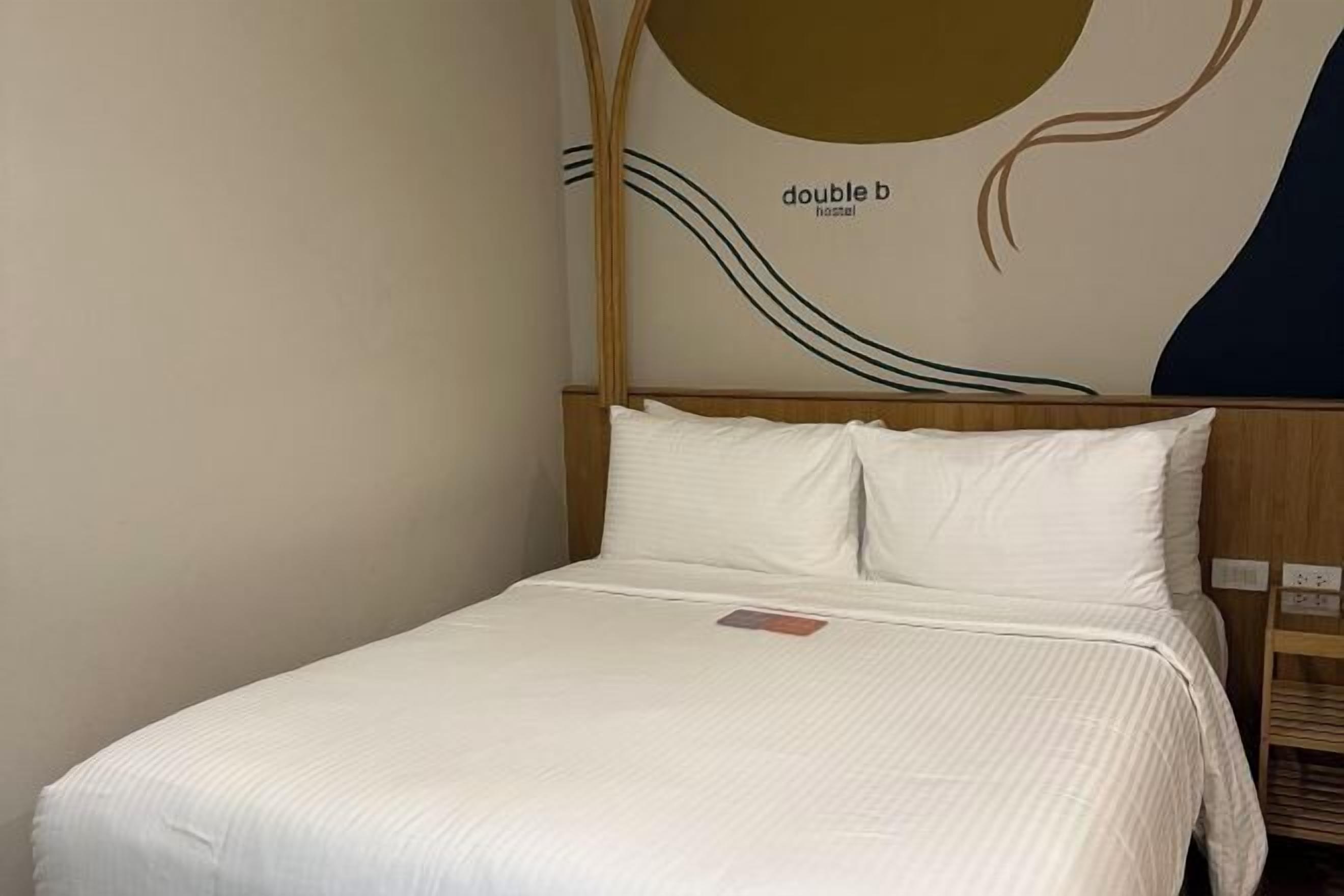 Premium bedding, desk, free WiFi, bed sheets