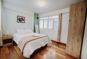 4 bedrooms, WiFi, bed sheets