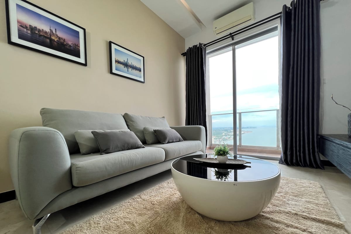 Familie appartement, 2 slaapkamers, bad, uitzicht op zee | Woonruimte | Een smart-tv, Netflix en streamingdiensten