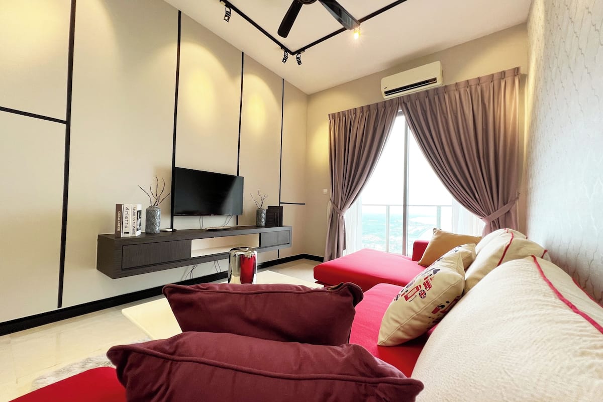 Familie appartement, 2 slaapkamers, bad, uitzicht op zee | Woonruimte | Een smart-tv, Netflix en streamingdiensten
