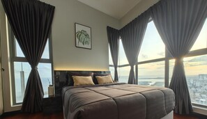 Family Apartment, 4 Bedrooms, Bathtub, Sea View