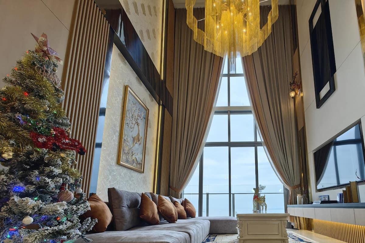 Familie penthouse, 3 slaapkamers, bad, uitzicht op zee | Woonruimte | Een smart-tv, Netflix en streamingdiensten
