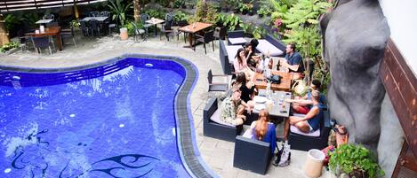 Outdoor pool, pool umbrellas, sun loungers