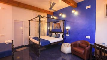 Family Room | Individually furnished, desk, soundproofing, free WiFi