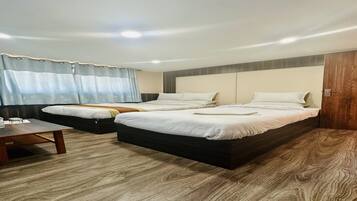 Habitación doble Deluxe | Wifi gratis y ropa de cama
