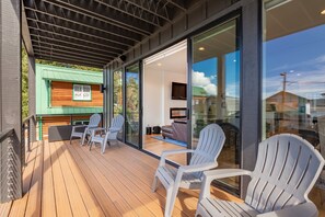 Terrace/patio - Beach Access, Chef’s Kitchen, Rain Shower, Peloton (Camano)