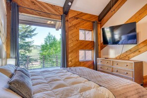 4 bedrooms, iron/ironing board, WiFi, bed sheets - Hillside Hideaway Sum (Brian Head)