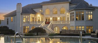 12,000 SF Mansion w/Pool & Lakeview